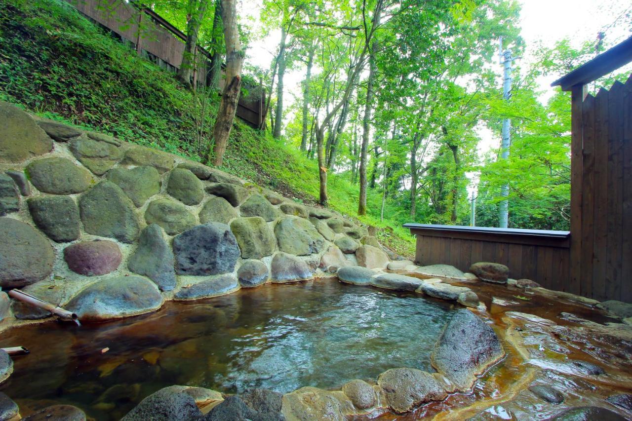 Willa Kurasako Onsen Sakura Minamioguni Zewnętrze zdjęcie